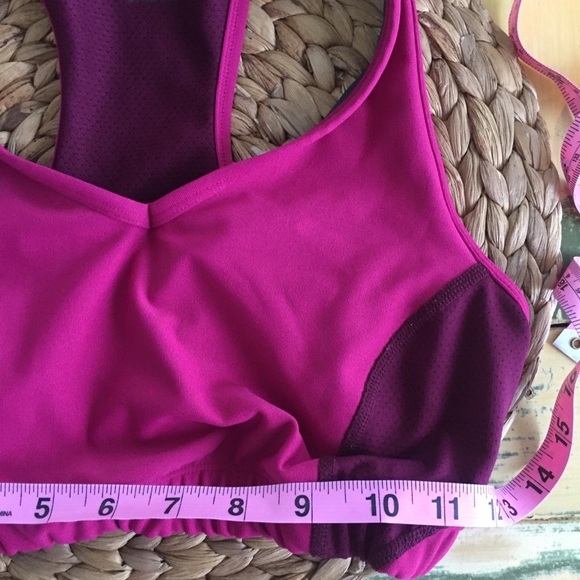 Xersion || Sports Bra; Size Medium - Picture 2 of 7